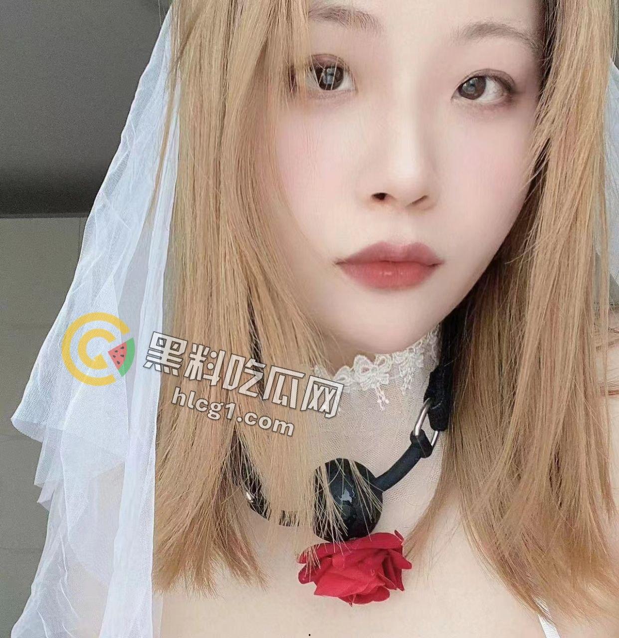 双面人生!南京西善桥中学美术老师「孟菲菲」,白天教师晚上性奴皮鞭后入!-2