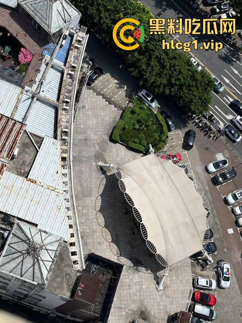 骗我捅你几刀不过分吧!海口一男子持刀捅伤前妻 血撒当场-4