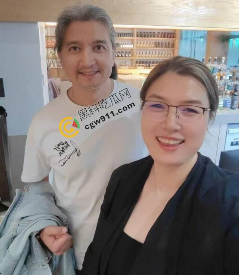 南京眼镜婊【朱长银】的诈骗帝国：勾引领导的大奶深喉吸精，靠身材换资源，骚穴裹屌无敌手-10