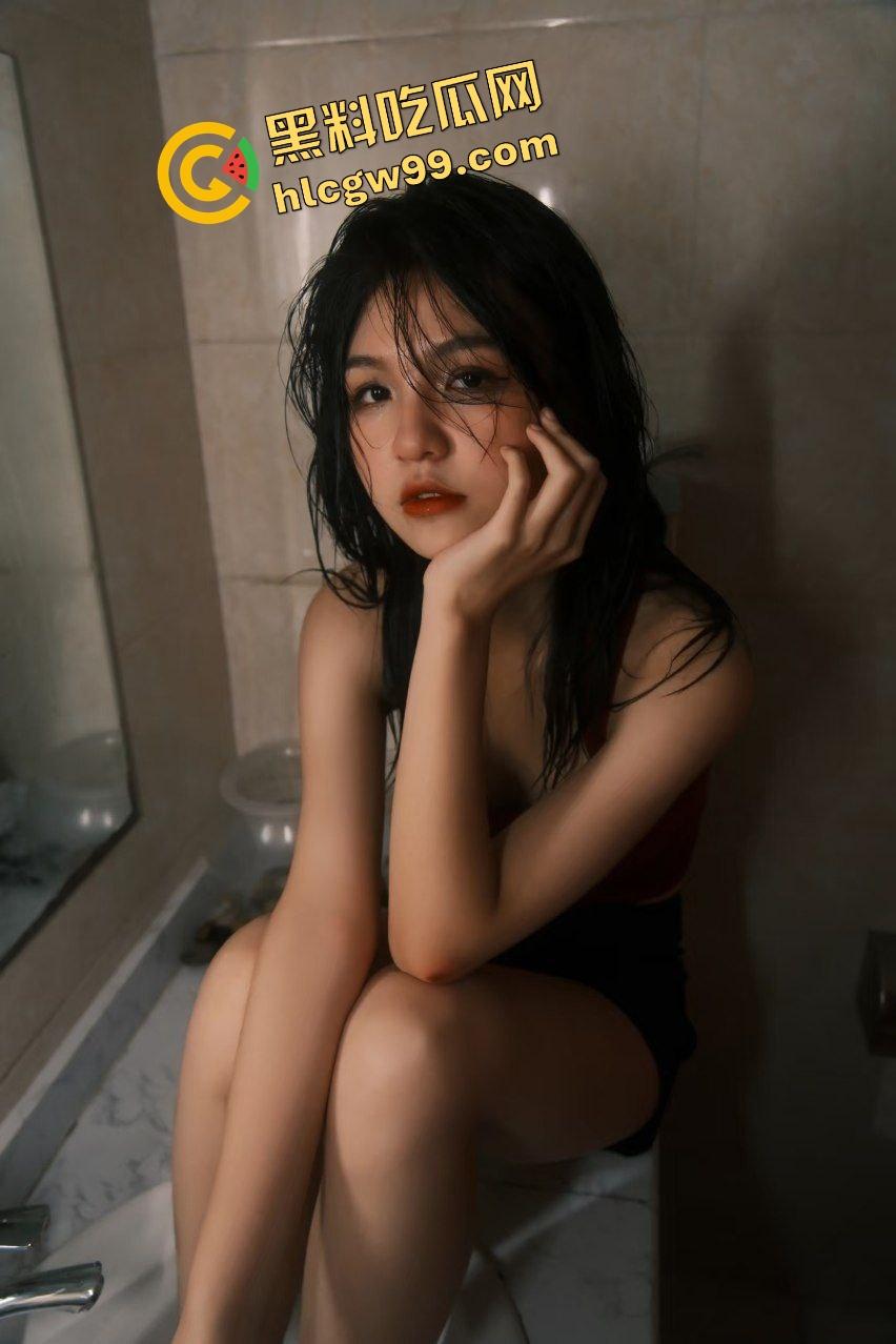 有一种窒息叫做捆绑式操逼！极致反差氛围感女神玩刺激性爱，胶布缠绕捆绑式全裸爆操骚逼！遭泄密独家流出！-2