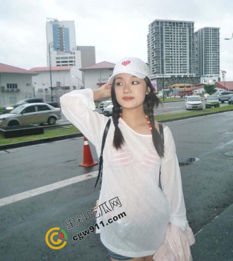 广州清纯学霸【李悦】白天是才女，夜晚化身淫艳女神，被金主无情束缚调教，道具插逼淫荡本性尽情展现-2