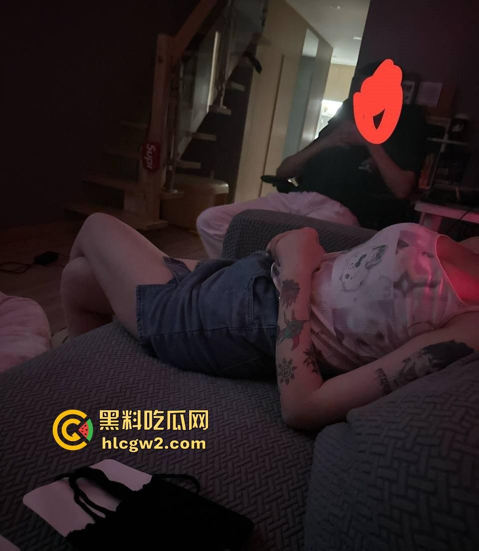 约啪大神高价付费福利！强推学生妹COS【徐婷】干得她浪叫连天，十个COS九个骚，真特么没毛病！-8