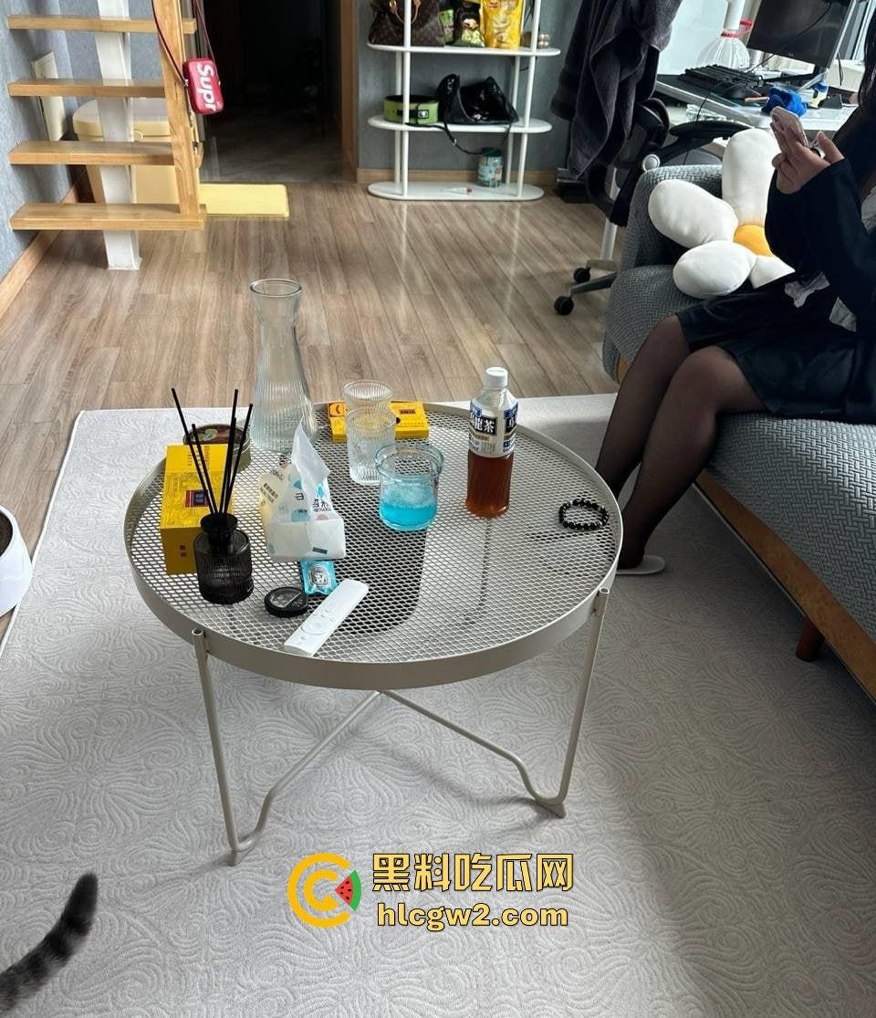 约啪大神高价付费福利！强推学生妹COS【徐婷】干得她浪叫连天，十个COS九个骚，真特么没毛病！-10