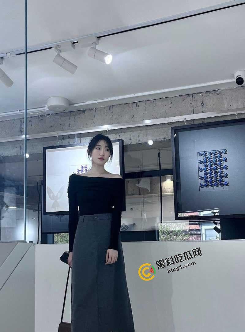 苏州大学医学院 性感女大学生『黄欣晨』小粉穴 蜜桃臀 与多金男友性爱 视频流出-4