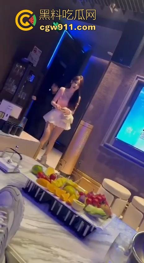 非诚勿扰海选现场！顶级女嘉宾，礼貌入场挑选，颜值身材质量都好高，替瓜友跪求地址！-4