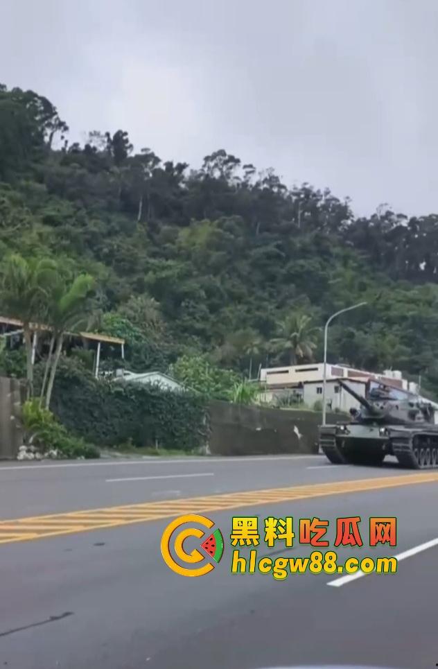 浙江宁波某部南下福建，隔壁湾湾风声鹤唳，全线戒备飞机坦克装甲车齐出动，大结局要来了？-3