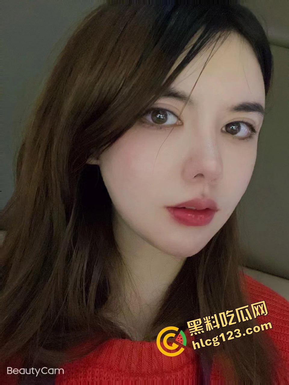 维族高颜值妹子被前男友爆料，热恋性爱自拍全流出！私下反差大真玩得开！-3