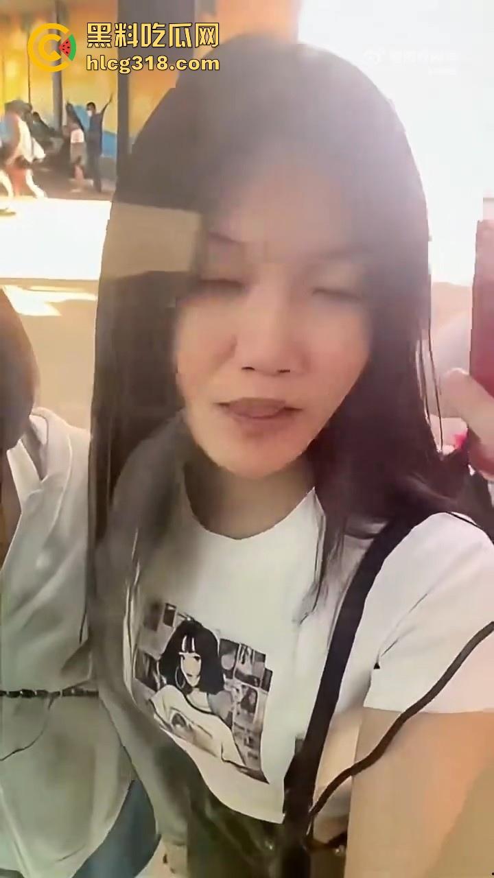 这样的厕所你敢去吗！泰国双向镜玻璃男厕，外面看是普通镜子，里面却是透明玻璃，刺激感爆棚！-6