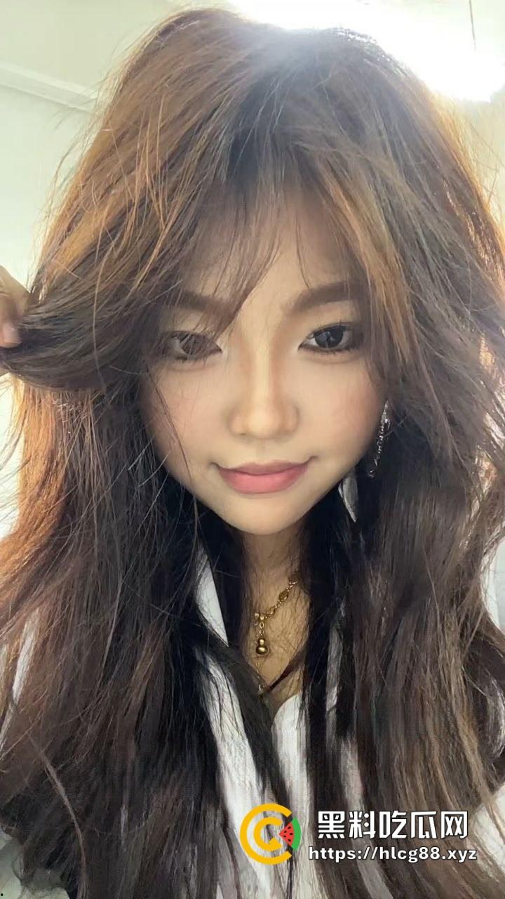 湖北师范大学学生妹【李佳莹】骚炸天，酒后捆绑SM调教，无套内射操翻这贱货！-2