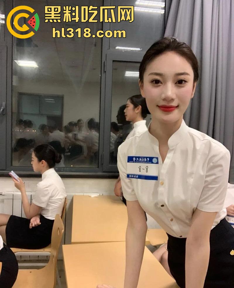 中国民航大学乘务学院，女神【李秋苑】极品身材大长腿尤物，上学期间被土豪包养，性爱视频流出！-1