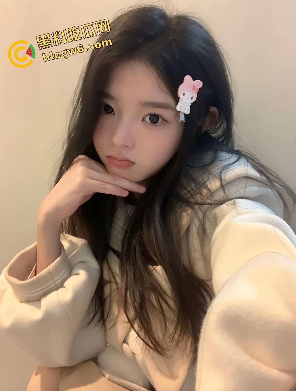 炎黄职业大专洛丽塔反差纯欲少女『豆含怡』约炮单男大哥 裙子没脱就暴力操逼娇喘！原创曝光流出！-1