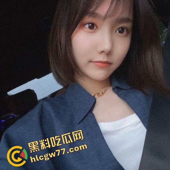 华东浦东便利店『苏娜』酒吧厕所给人吹，舔得膝盖跪出印子，分手后彻底放飞成花木路野玫瑰！-4