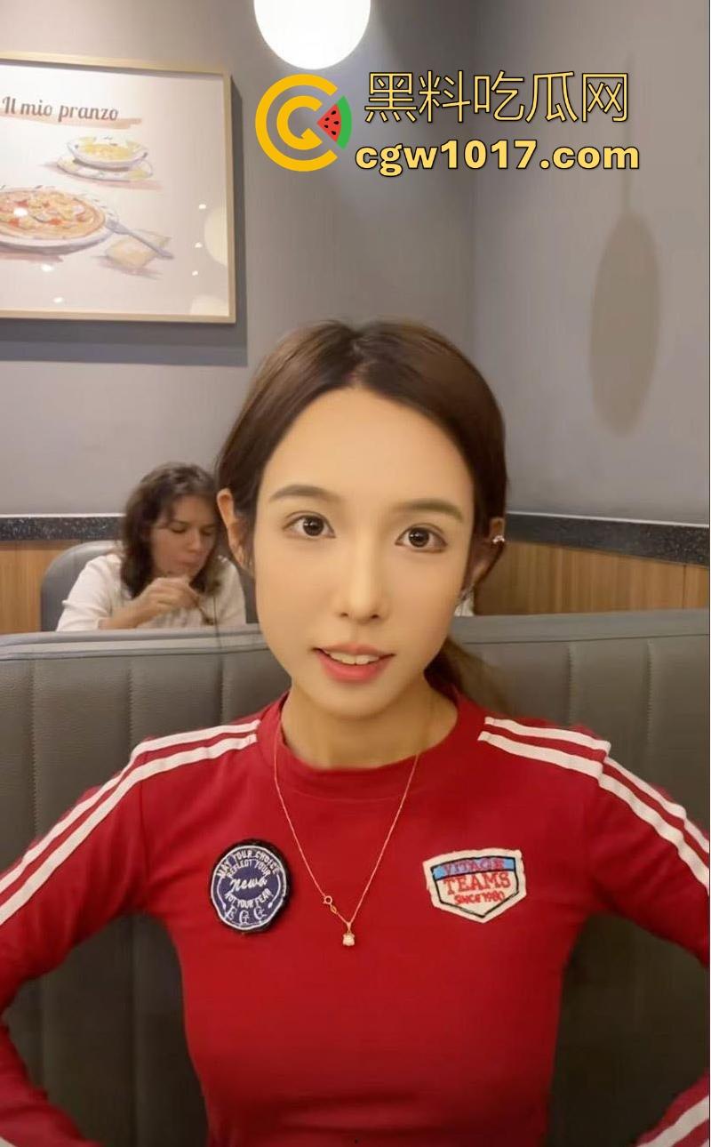 抖音15万粉丝网红【啊瓜满街跑】性爱视频被爆，调教03年极品女友，玩各种虐待性爱，把女友调教成私人玩物！-4