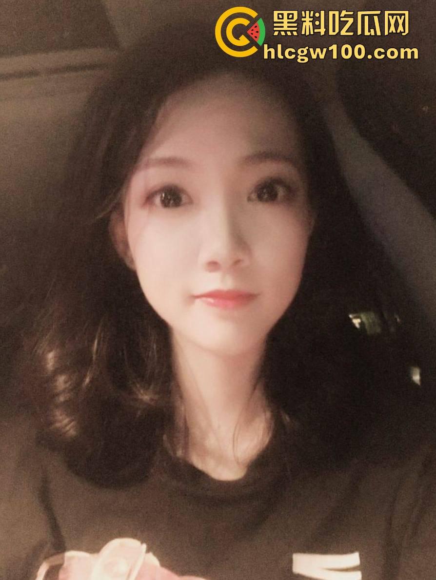 河南驻马店医院反差小护士【吴新园】分手后被渣男爆出性爱视频，看着是又骚又纯洁。-12