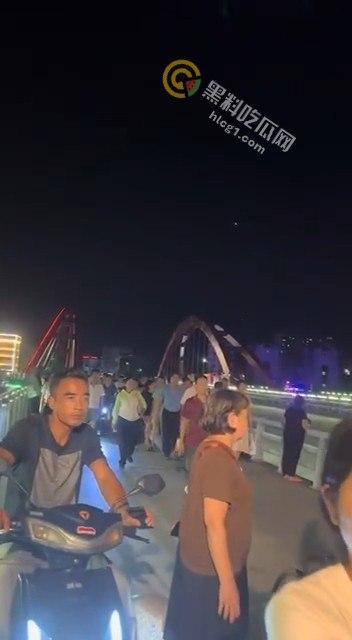 广州增城凌晨惊魂：男子桥上徘徊至凌晨，跳桥自尽引发热议-2