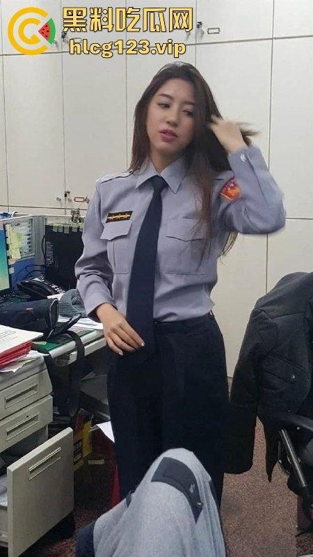 台湾最美警花辜莞允不敌张津瑜？做爱视频曝光流出，谁才是真正的封神之作！-2