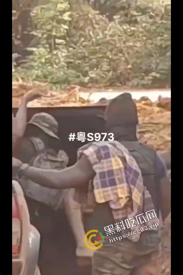 苏里南矿场坍塌事故现场画面曝光 尸体堆成山 惨不忍睹！！！-5