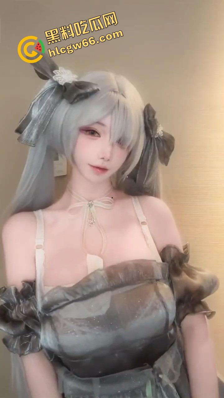 抖音B站女网红【小圆rabi】洗澡开天价门槛只露点锁骨，吊观众胃口骗疯全网，洗个寂寞还收我99？-8