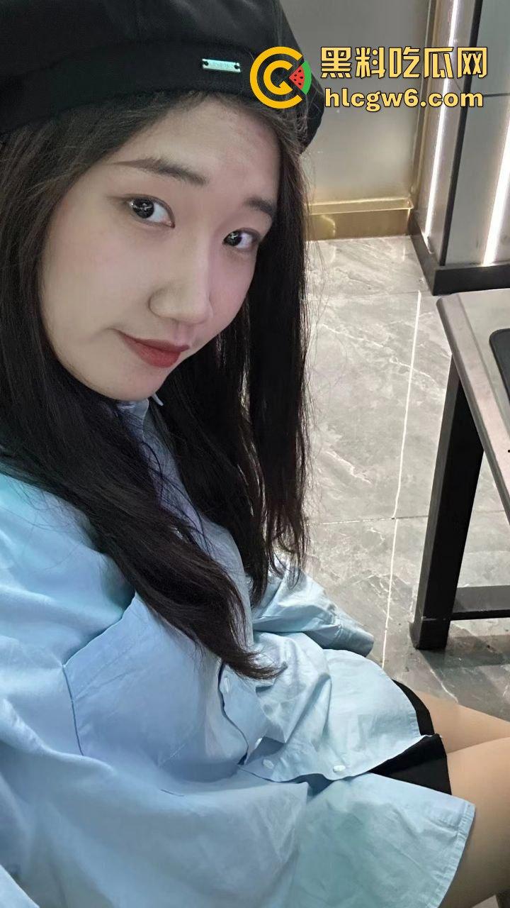 浙江温州老哥和二婚小娇妻性福日常曝光，姿势全解锁，小娇妻满足一切癖好，老哥感叹健身才能让你天天干到爽！-8