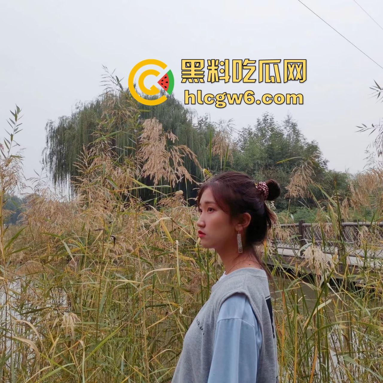 浙江温州老哥和二婚小娇妻性福日常曝光，姿势全解锁，小娇妻满足一切癖好，老哥感叹健身才能让你天天干到爽！-14