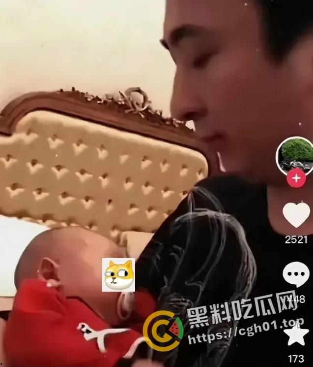 王思聪当爹啦!【黄一鸣】点名王思聪看孩子被拉黑 评论区被炸 女方删评抹除痕迹-6