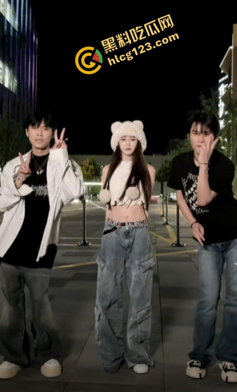 太炸裂了!沫沫前老板【妖怪】讲述小杨哥和沫沫的“前因后果”三羊坏的可以暗示【4嫂】实锤-13