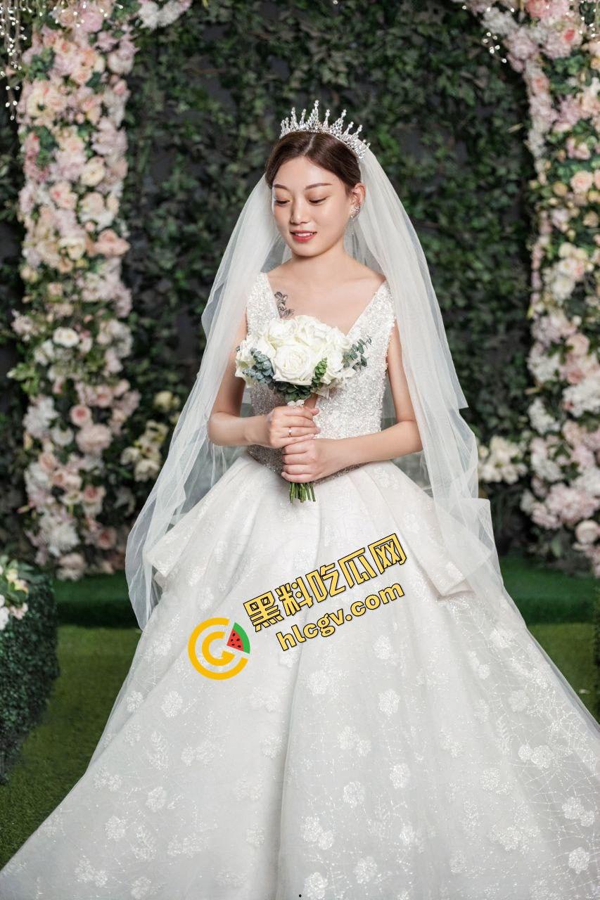瓜友独家投稿曝光！黑龙江已婚少妇 台球助教『赵雪婷』出轨老公约炮单男！极致骚贱！-7