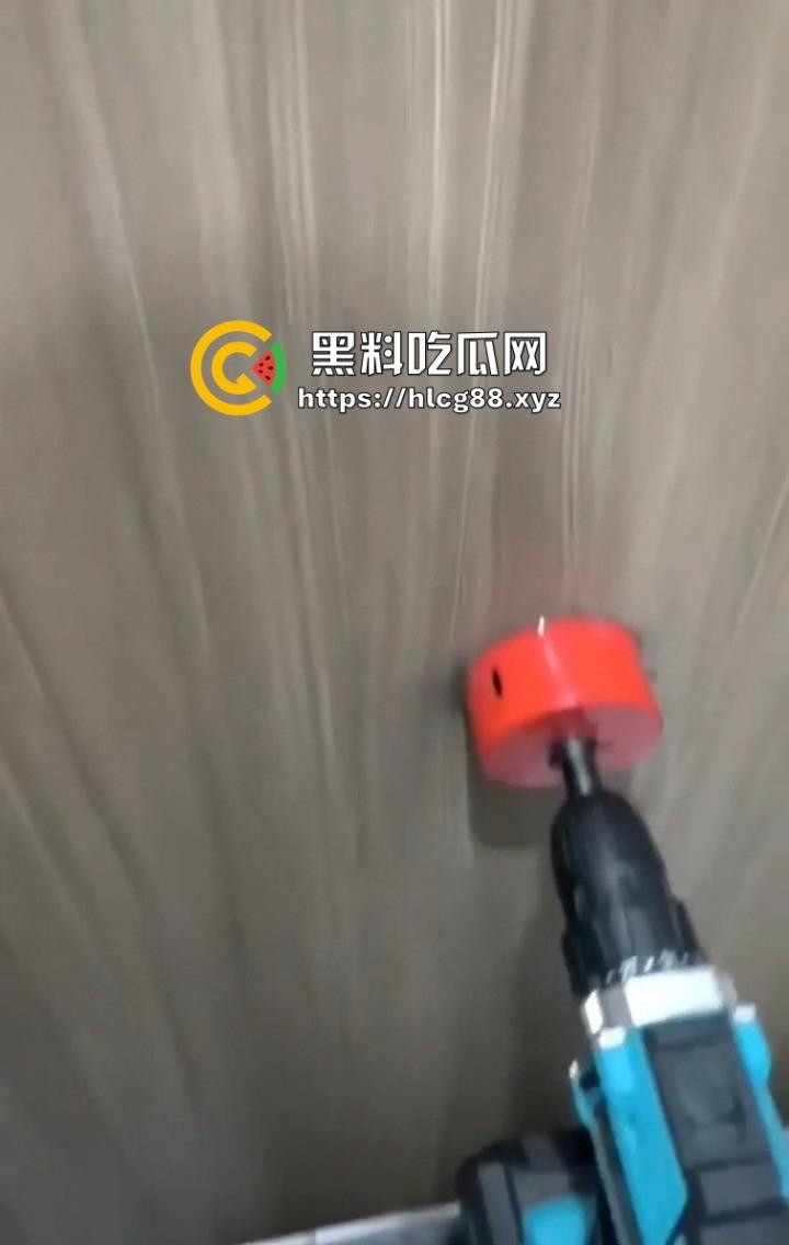 宁波万象城鸟洞事件，群友挖洞被抓，赔7000补窟窿，原来厕所鸟洞是他妈的专业户挖的！-2