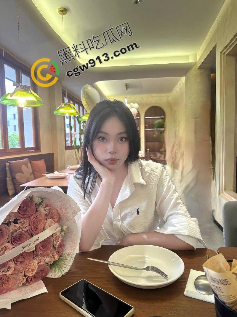 金华大学吕艺珂与男友的淫荡校园生活！风骚学妹被男友各种调教，美貌大学生成为性瘾骚母狗-1