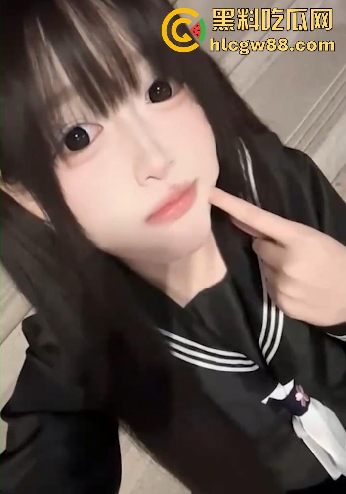 抖音极品萝莉博主【不开森】真名叫【朱心蝶】白丝漏点勾引 极品身材 收费视频曝光流出！-6