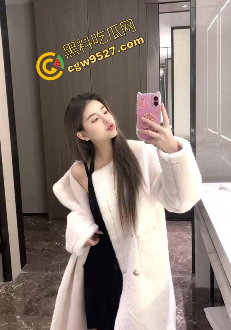 黑龙江绝美尤物李星玉大屌猛男激情约会!性感身材与淫荡画面曝光,床上淫水汹涌,约操盛宴就此展开-11