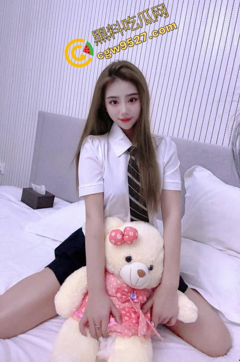 黑龙江绝美尤物李星玉大屌猛男激情约会!性感身材与淫荡画面曝光,床上淫水汹涌,约操盛宴就此展开-12