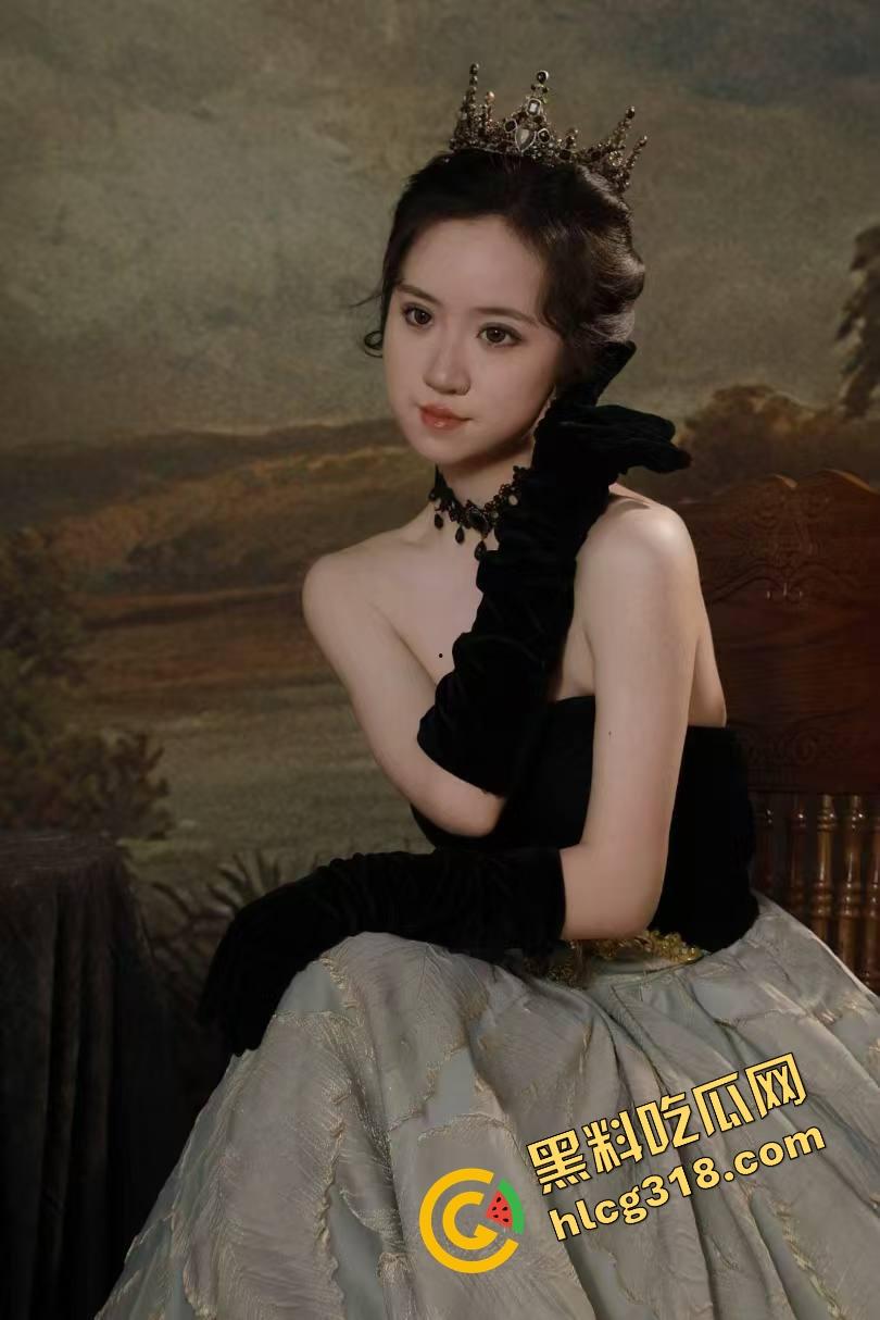 舔狗舔了三年舔成笑话,前女友『赵敏』装纯三年，嘴上说不想亲结果私下酒店含屌吞精！-5