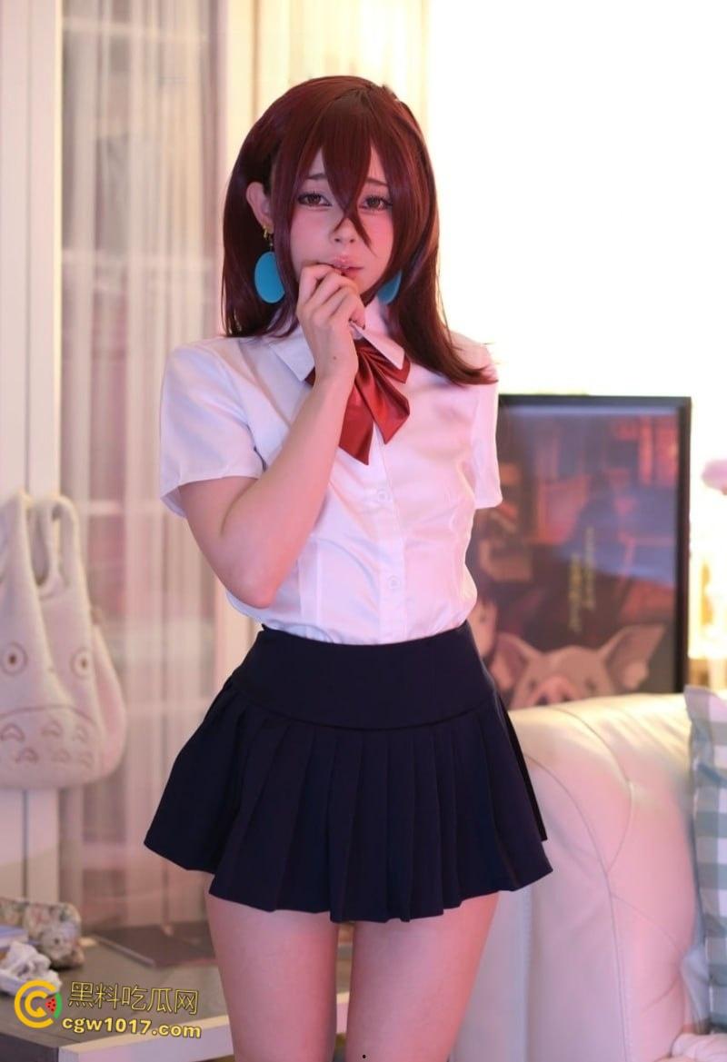 欧美顶流网黄【AmaiMaiOfficial】，cos绫濑桃福利视频，性感比基尼蛋糕抹身，美腿大开揉穴自慰，画面香艳无比！-2