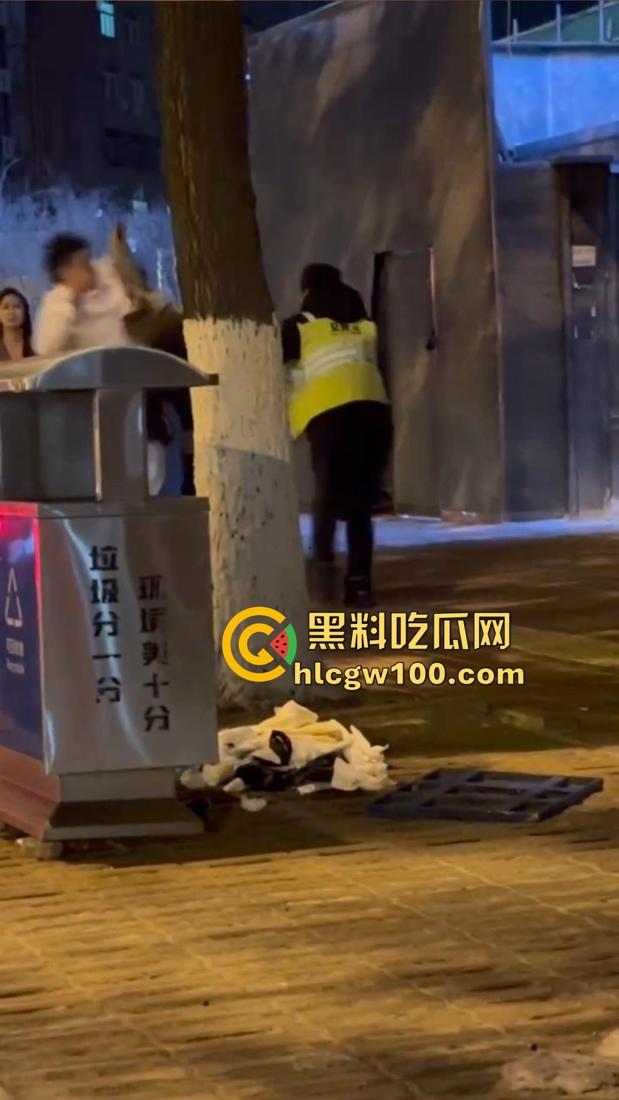 深圳街头大G车主醉汉闹事,嫌代驾收费贵,怒骂拳打不够还拿头盔爆扣,代驾被砸得怀疑人生!-9