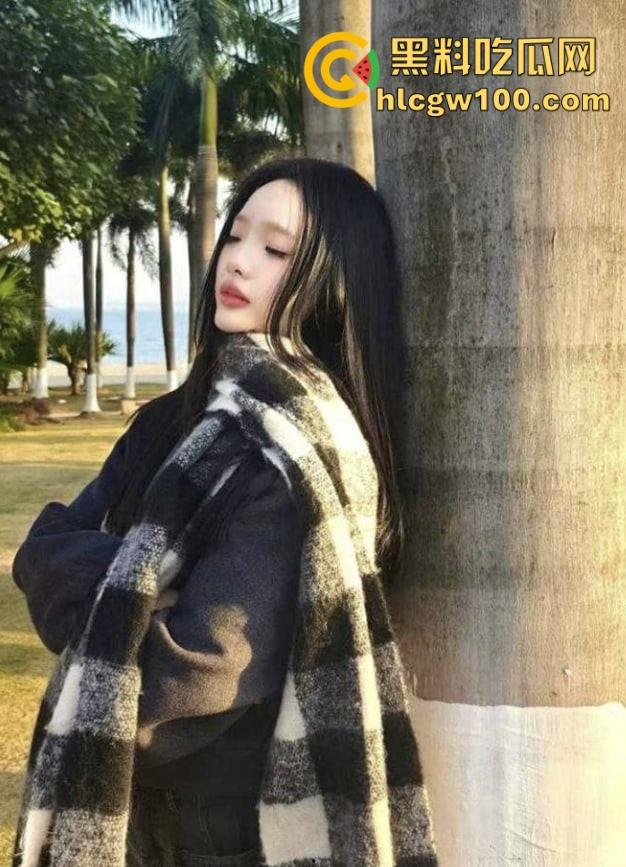 石家庄医科大学母狗姐妹花拔完火罐带男友玩4P大战 黑丝女仆求爸爸狠狠爆操 屁股拍到通红奶子晃得像乳牛！-1