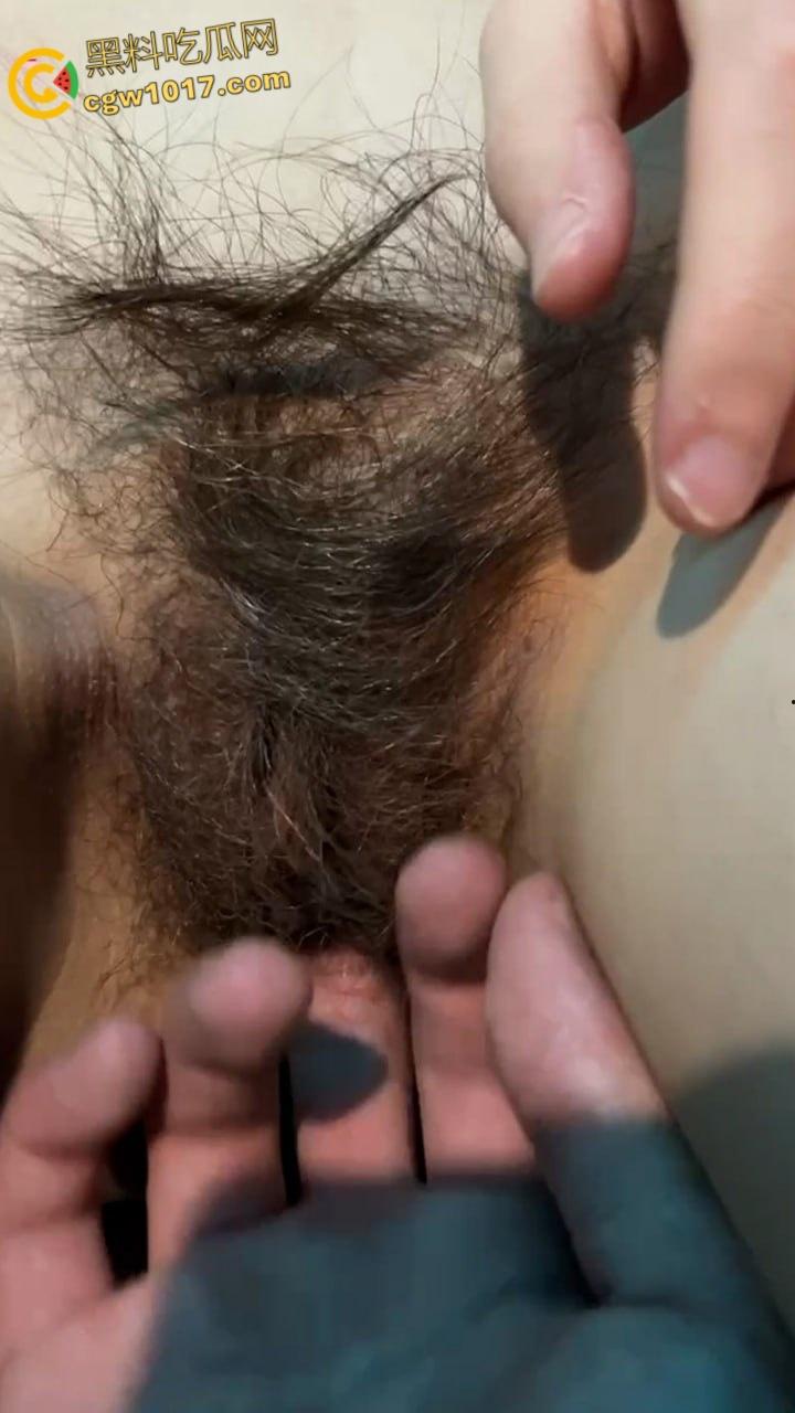 富二代约炮大神【fkabuto】，约操江苏05年清纯嫩妹，极品身材跳蛋调情，翘臀后入爽到腿抖！-7