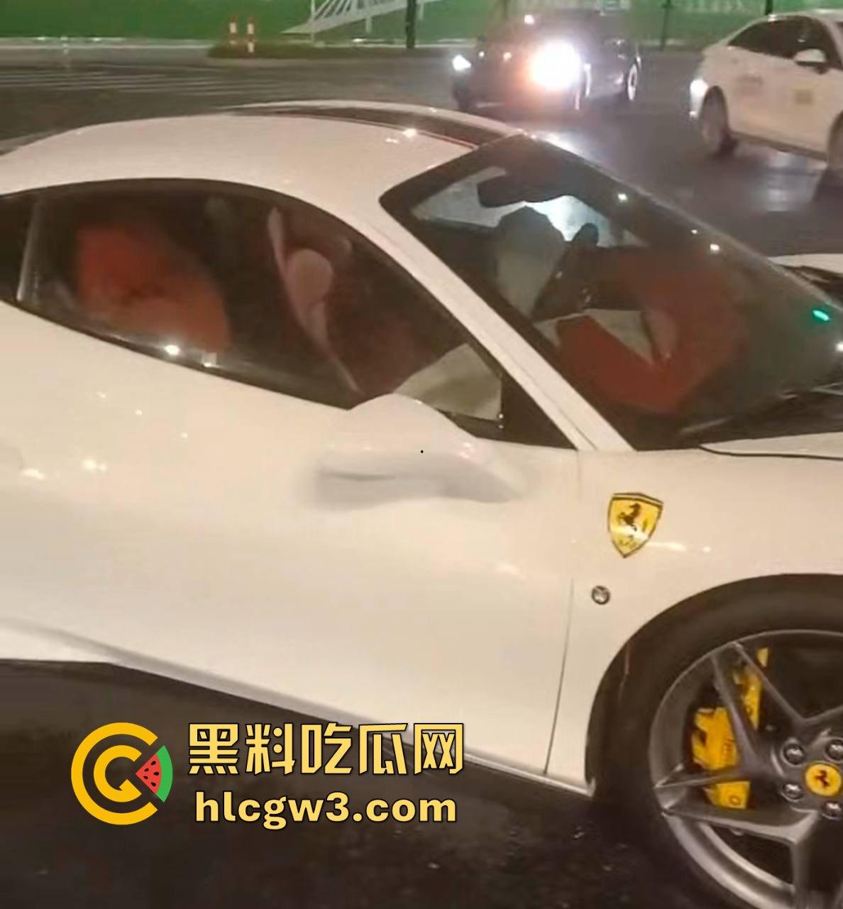 天价修车费从天而降 浙江嘉兴斯柯达撞上百万法拉利 车主当场懵逼 家里的媳妇坐不住了“难道要把我赔进去？”-3