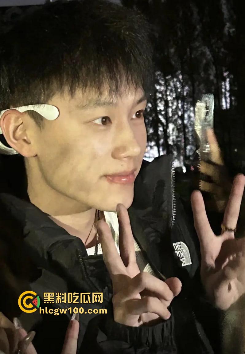 哈市抖音网红【杨可新cloud】种马门事件 手机曝光性爱视频堆成山，恋爱期间狂出轨，时间管理大师私生活淫乱不堪！-10