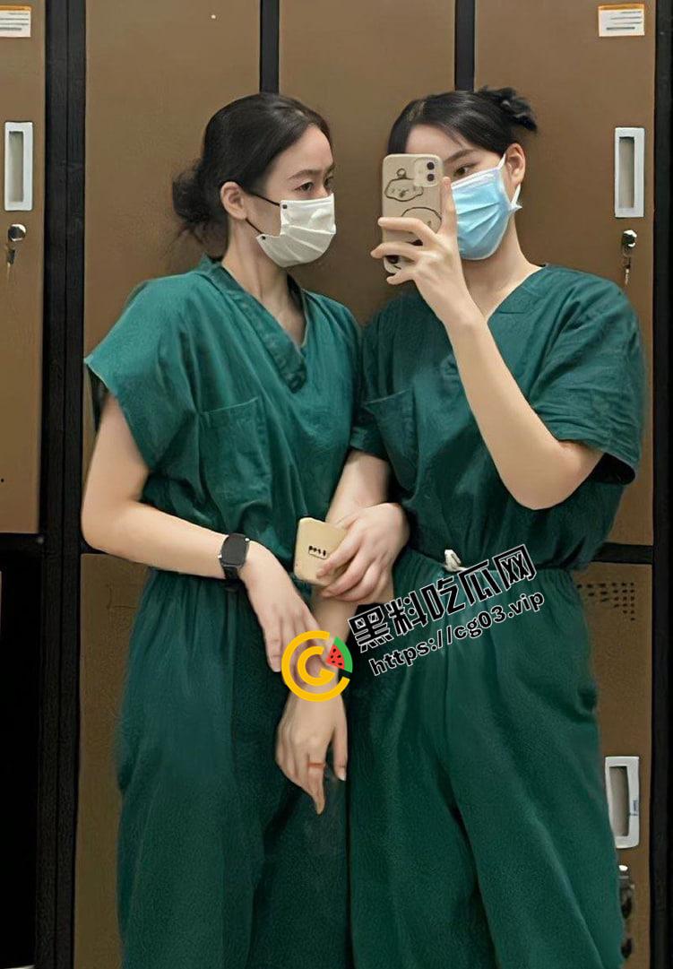 现在的小医院都这么野吗？ 白衣天使 清纯护士在手术室帮病人打飞机还口交-2