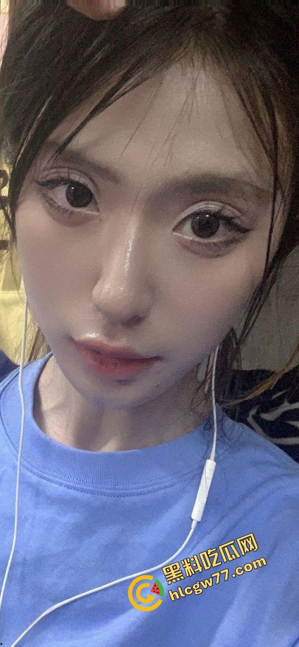 长沙校花『凯雯』私底下是小母狗？美拍背后的骚气日常曝光，被爆射到屁股发烫！-5