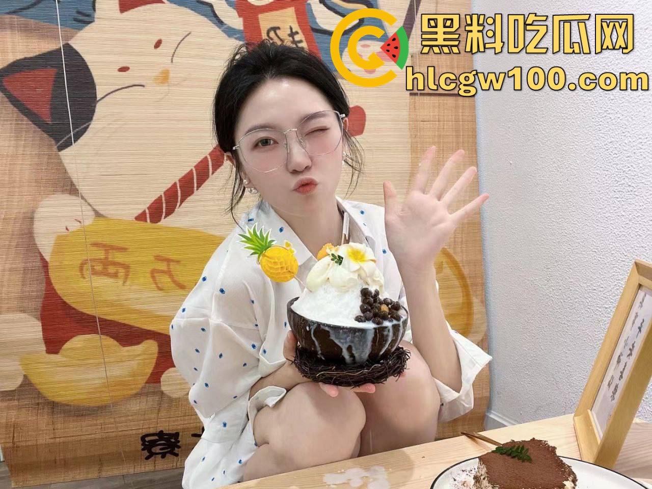 成都师范大学大三御姐【余碗琪】约炮视频曝光，高冷蕾丝御姐惨遭后入开苞内射娇喘连连。-6