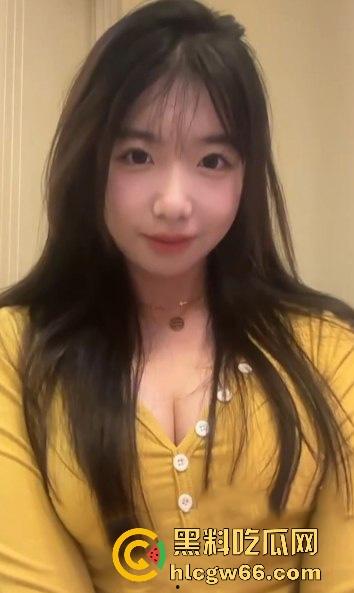 看甜妹是这么俘获你的心 重庆交通大学学生妹【刘雅心】做爱时一声声的呻吟娇喘喊得谁不爱啊！-2