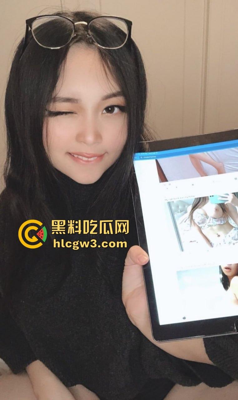 【ambiyah】露脸福利姬最新资源疯传！反差母狗扮丑表演，道具自慰深喉无套玩到失控！-15