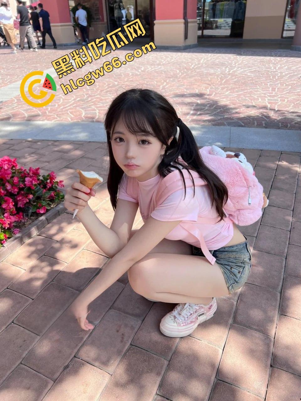 深圳龙华兼职骚货【钱洺宪】刚毕业的白虎嫩妹被金主爆操坐射，骚穴夹翻大屌哭着舔精求第二炮！-2