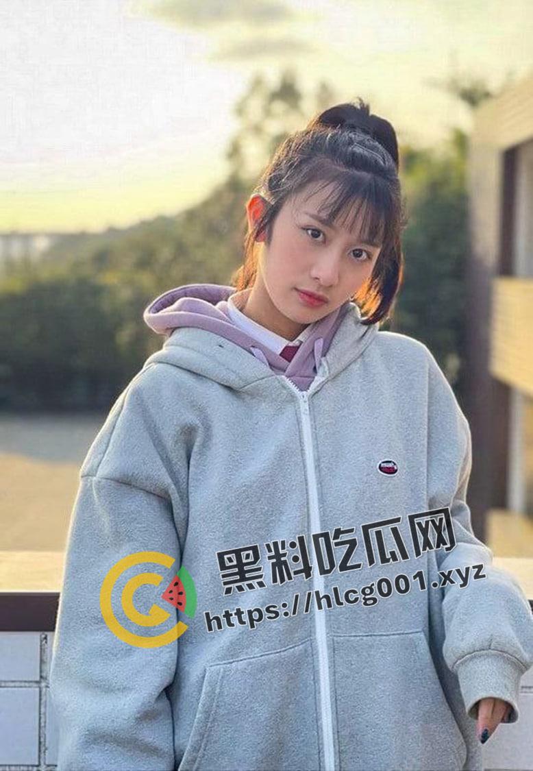 台湾亚洲小姐线上选秀 清纯小妹妹一步步陷入假评委的陷阱 挺着珠圆玉润的奶子扣逼到高潮 我看你挺享受啊-3