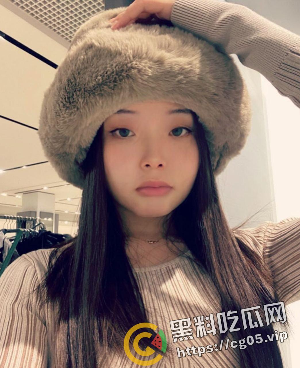 韩国超高颜值IG网红【JESS-KIM】私密自拍被财阀流出 再光鲜亮丽的美女 也不过财阀的玩物罢了-5