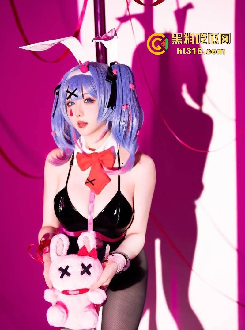 二次元福利coser【星之迟迟】最新之作，化身初音未来女战士，长腿黑丝诱人无比，大尺度拍摄，极致诱惑！-7