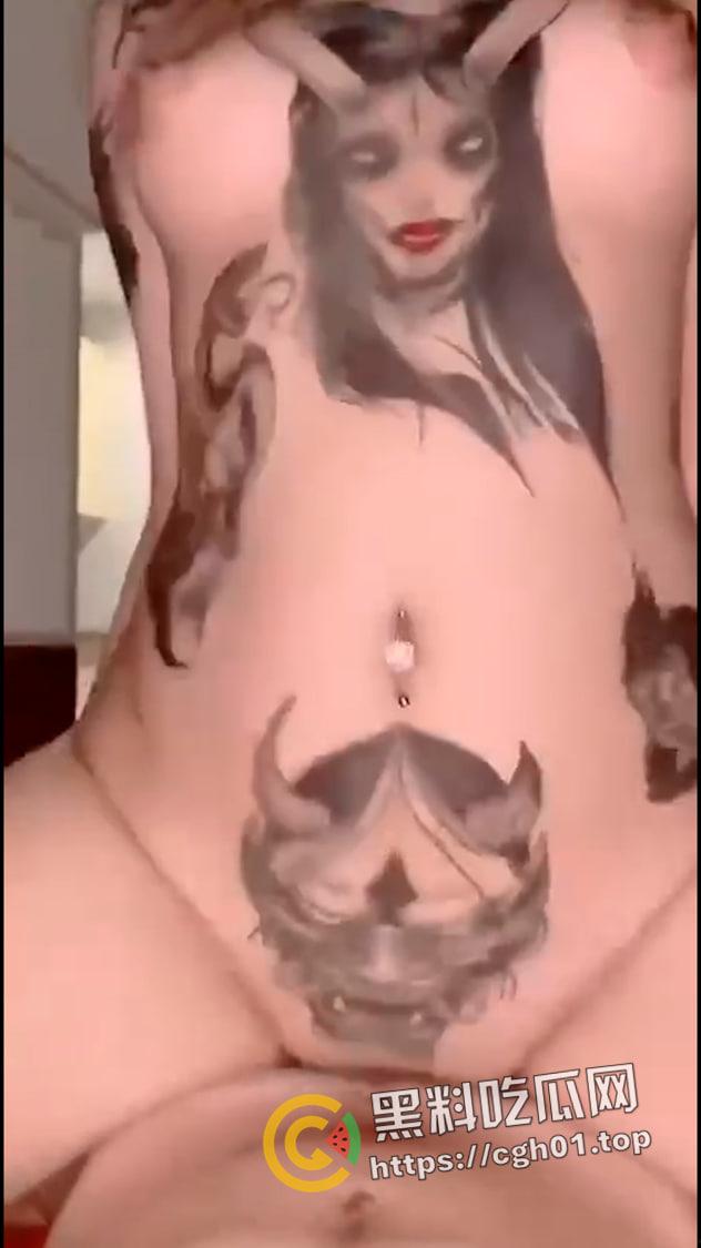 北京网红模特 纹身小恶魔疯狂榨精  女鬼上身榨干精气 这谁顶得住-12