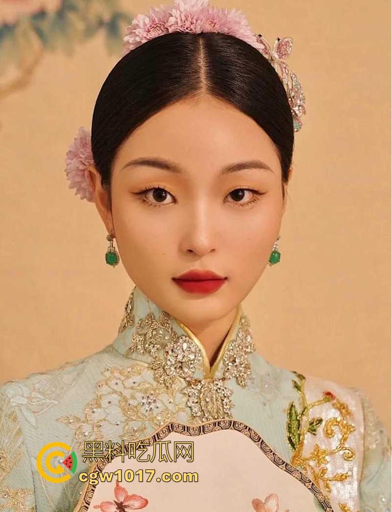 广东海洋大学极品24级系花【李晓芸】不雅视频遭前男友曝光，极品模特身材，各种蹶臀挨操，扶墙猛插淫荡的一批！-6